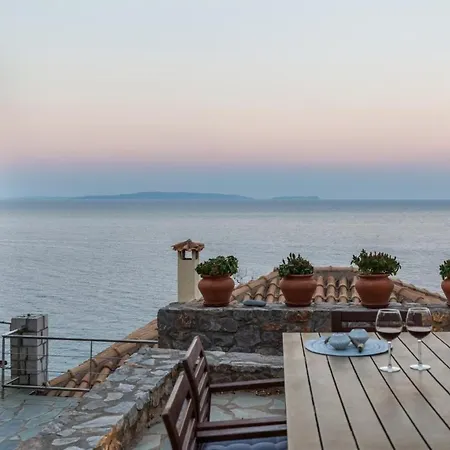 Leonardo Da Vinci By Interhome * Pera Melana